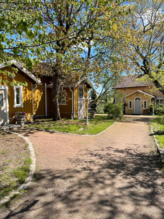 Taattisten Tila - Taattinen Farm and Cottages Naantali Buitenkant foto